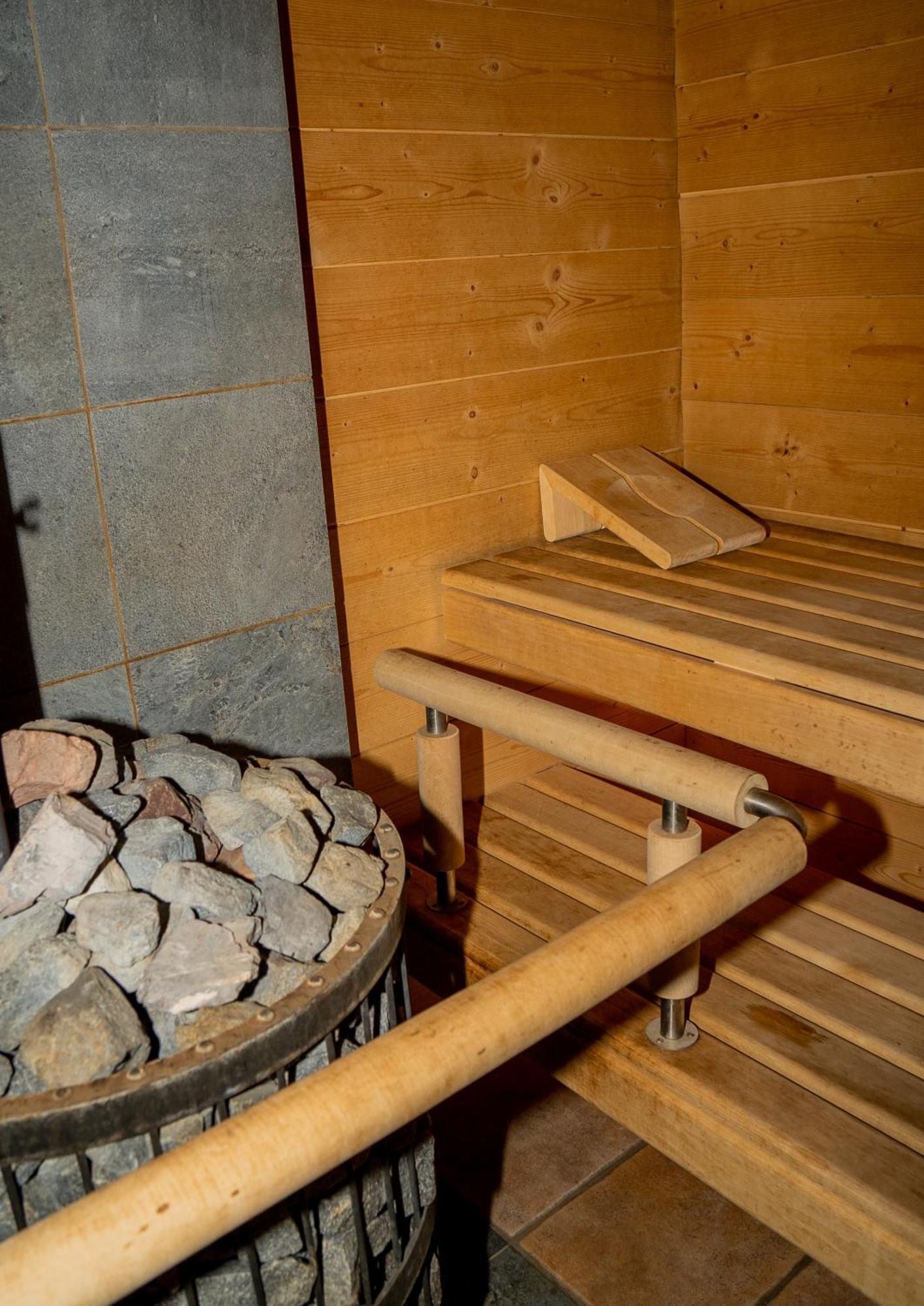 Doodle's Luxury Chalet -Walensee - Flumserberg - Churfirsten - Heidiland - Pool - Sauna Mols Exterior foto